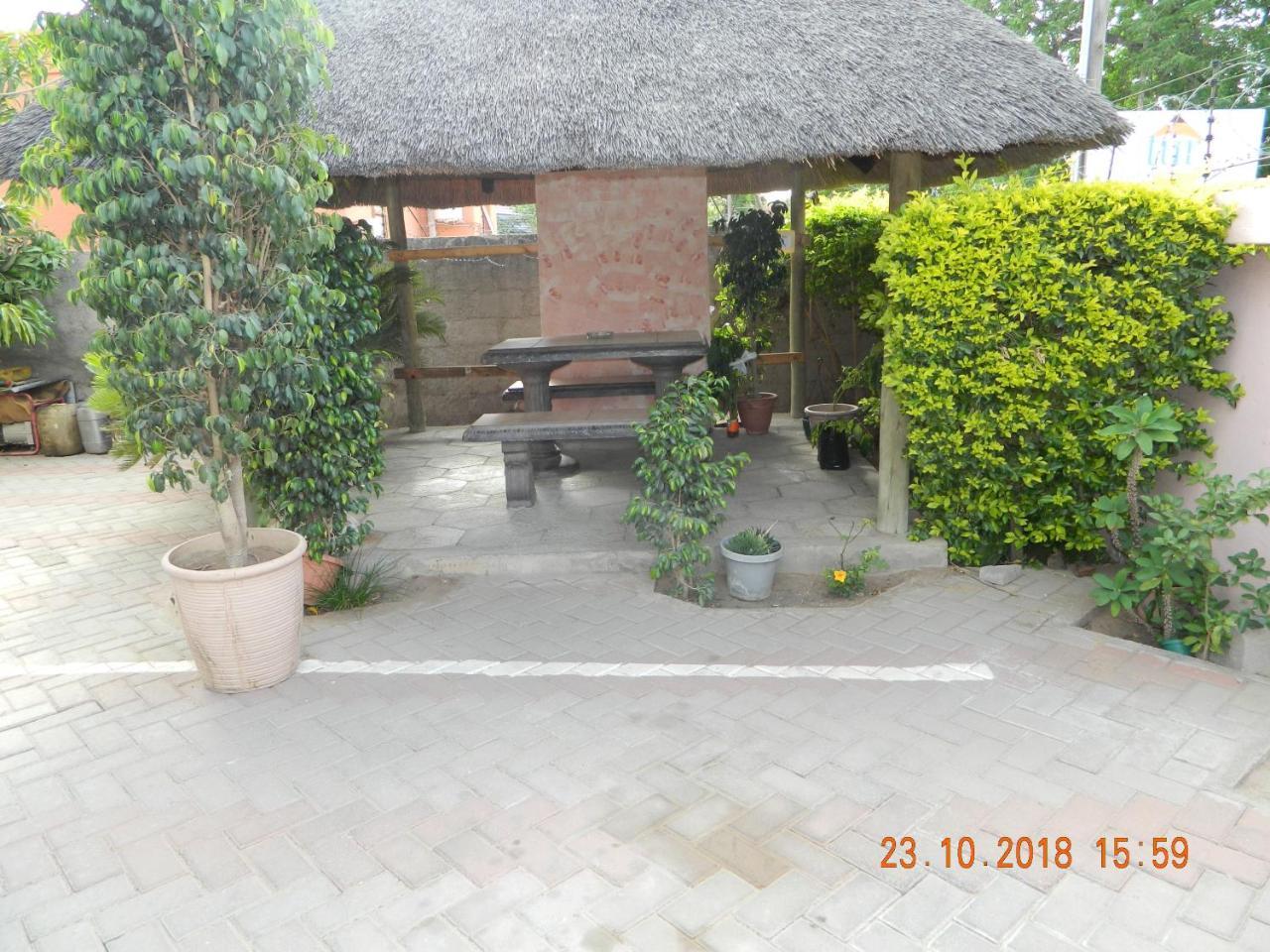 Upper Room Guest House فرانسیستوون المظهر الخارجي الصورة